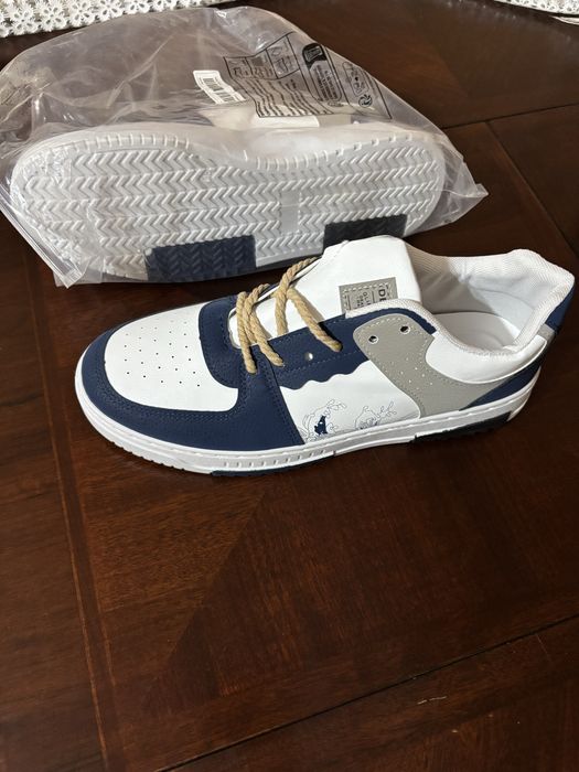 Кеды белого цвета