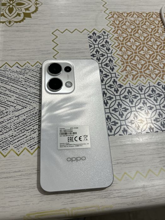 Oppo Reno 13 5G 12/512 как новый