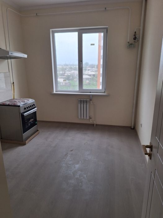 Продаётся 2-комнатная квартира на 10-этаже