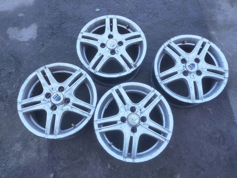 Продам диски ВАЗ r14