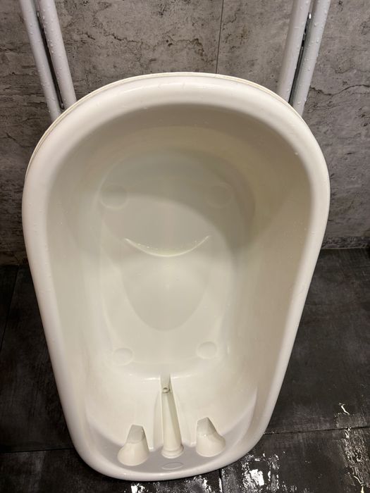 Корито за бебе със стойка