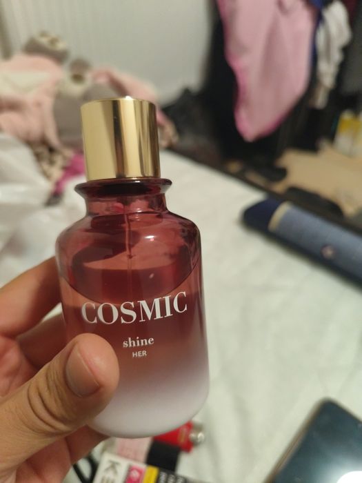 Parfum damă Cosmic Shine Her 100 ml – adus din Spania.Nu cumpătați direct din aplicație dați mesaj in privat!!