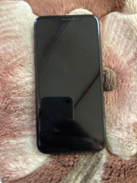 Айфон xs 64гб емк76