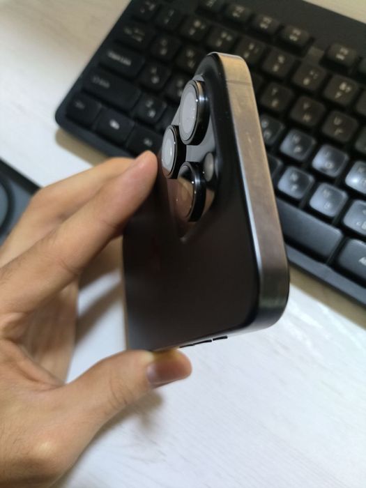 Iphone 15 pro 256 Gb 88 yomkost