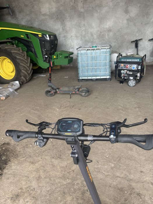 Trotineta electrica Ausom gousul 2 45kmh doar 10km facuti!