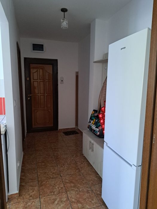 Ofer spre inchiriere garsoniera Mioveni