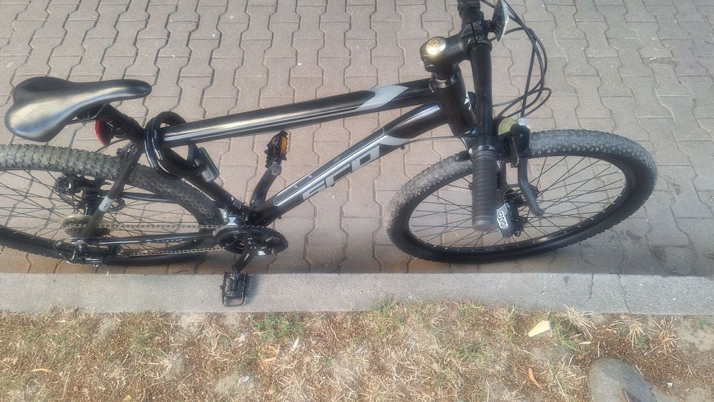 Vând bicicleta Scott