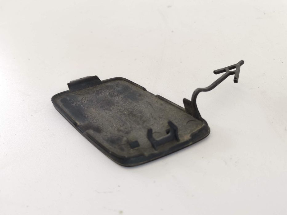 Капак За Теглич На Предна Броня Ауди А6 Седан / Audi A6 Sedan [C8 4K]