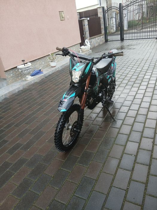 Cros  kxd 125 stare buna