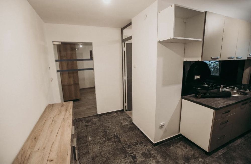 Inchiriez apartament cu o camera Iulius Town