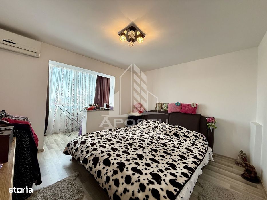 Apartament 3 camere de vanzare zona Lunei Timisoara