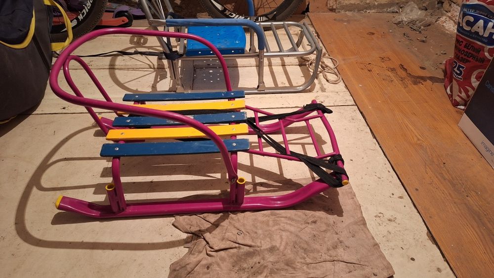 Продам санки детские