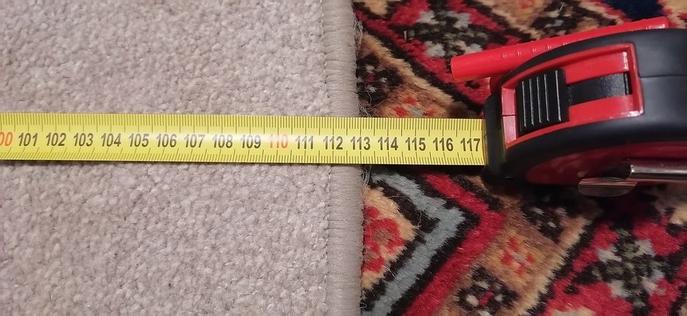 Covoras rotund culoare bej