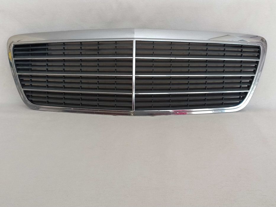 Декоративна маска за MERCEDES-BENZ E-CLASS Facelift  W210