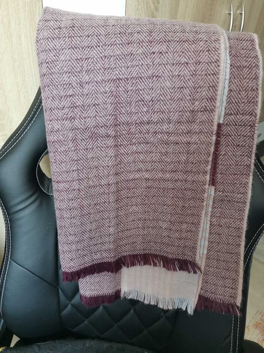 Лилав зимен шал ORSAY