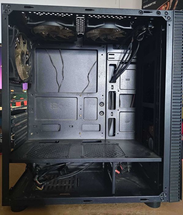 Vand Componente PC | Carcase | SSD | Tastatura+Mouse | Cooler | Placa Video