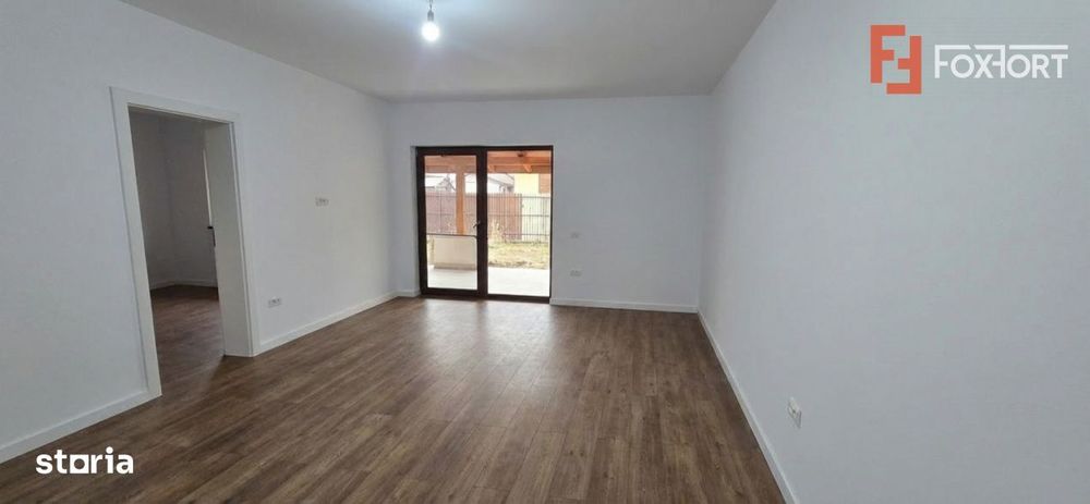 Duplex plan parter in spate la Valery Mosnita Noua