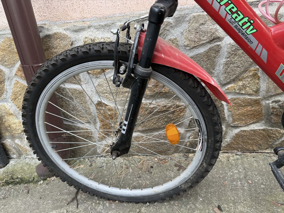 Bicicletă mountain bike