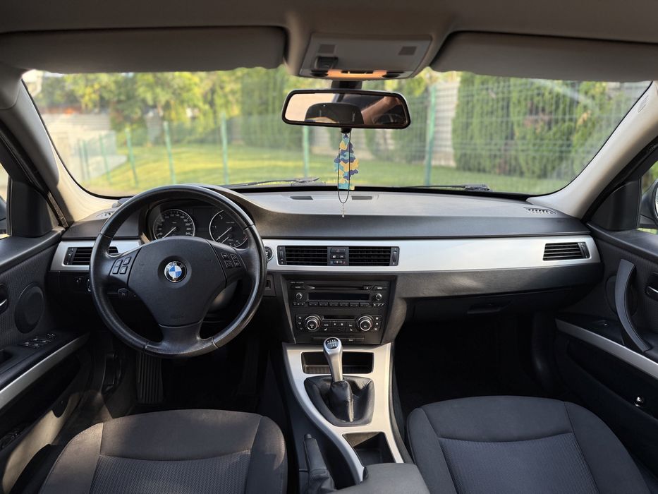 Bmw seria 3 e90 facelift