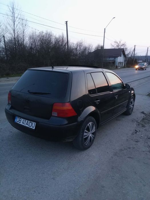 Golf 4 1.6 SR urgent