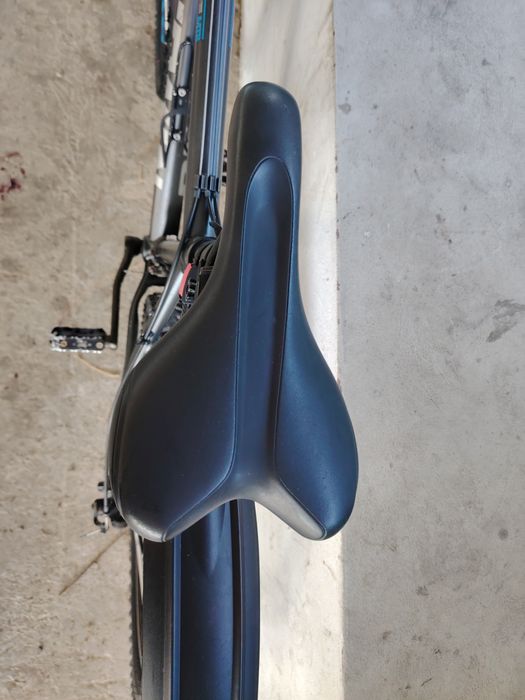 Vând bicicletă MTB