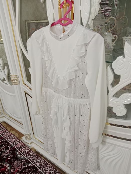 Kelinlik libosi, ansambl