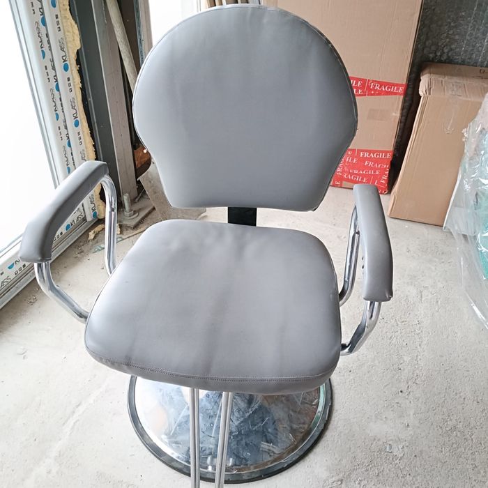 Scaun frizerie/coafura