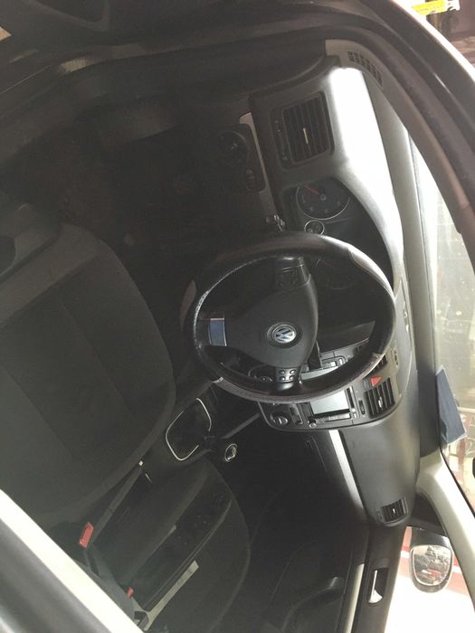 Dezmembrez/Piese Golf V 1.9 BLS,BXE ,2.0 BKD,1.4 Benzin  Facelift 2009
