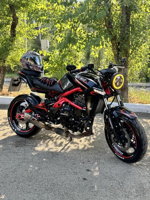 Мотоцикл CF MOTO 650nk