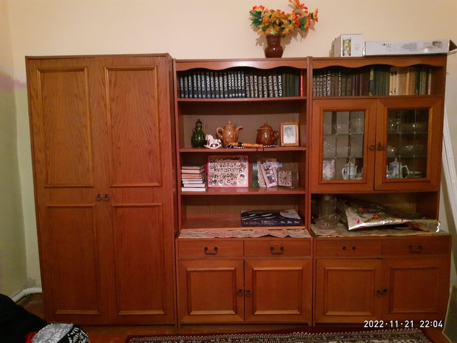 гостиной гарнитур сатылады