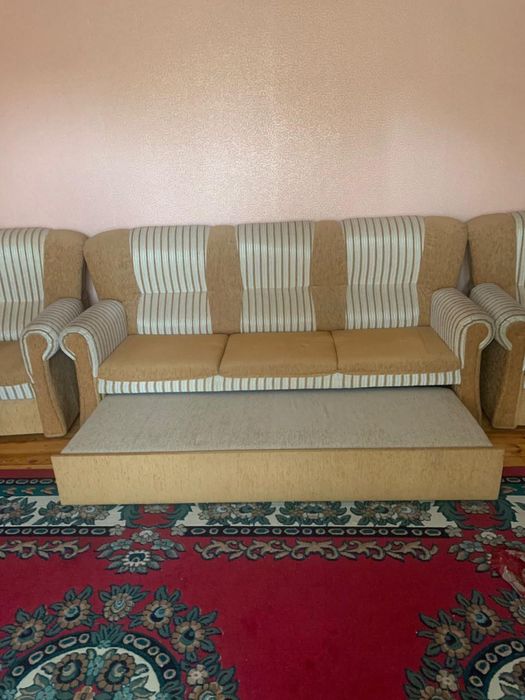 Продам диван б/у