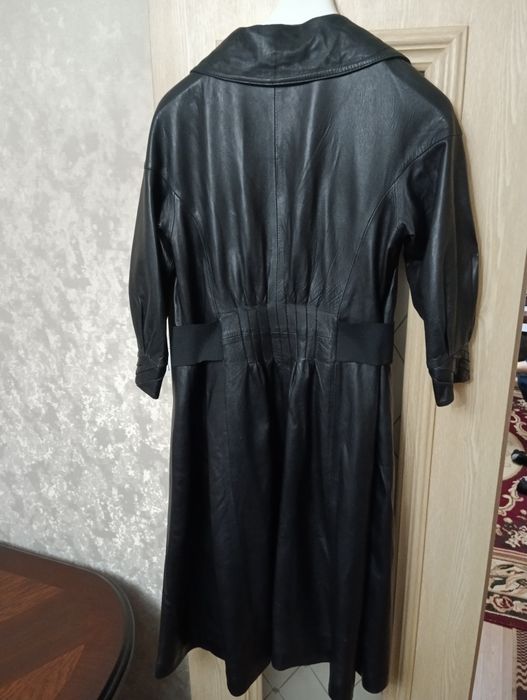 Продам коженную куртку