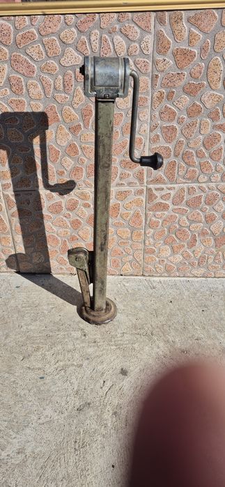 Крик за москвич .