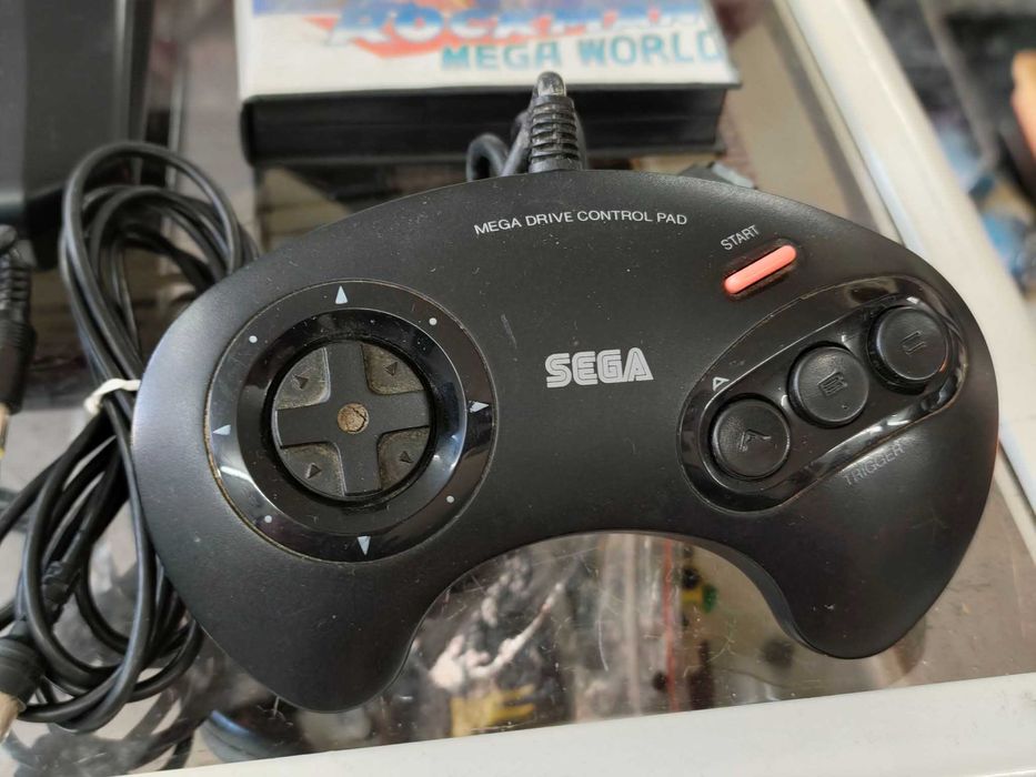 Оригинална конзола Sega mega drive 2