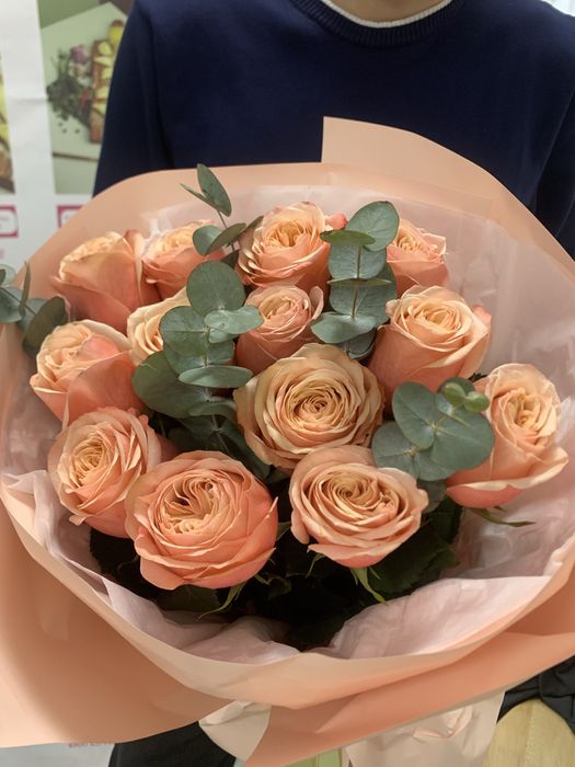 Продам цветы розовое розыы