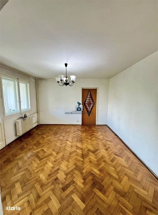 Apartament 3 Camere Semidecomandat Bd.Alexandru Obregia
