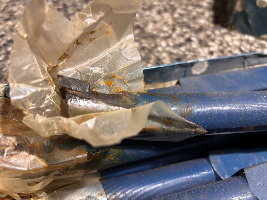 Стругарски нож глух отвор 25х25 Р30