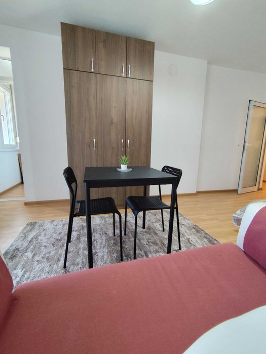 Дава се под наем Едностаен апартамент в Хасково, Училищни - 30 кв.м за 204 € - Снимка #3