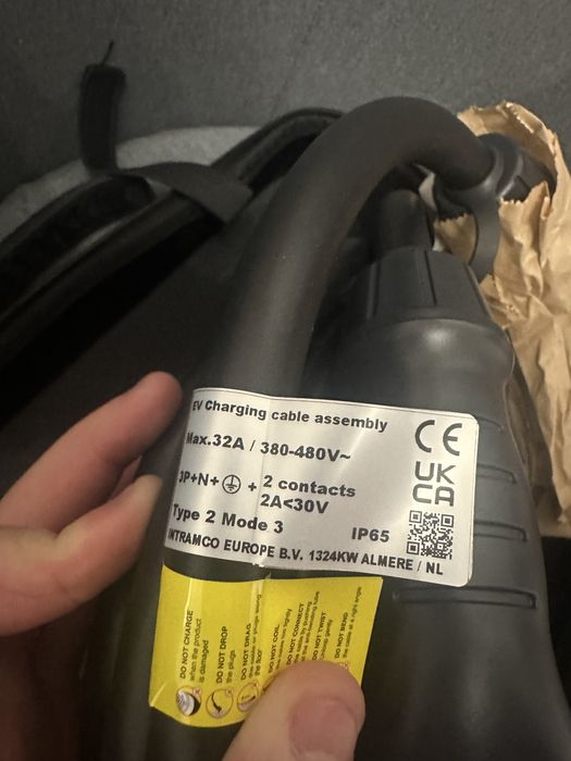 Cablu incarcare masina electrica MG