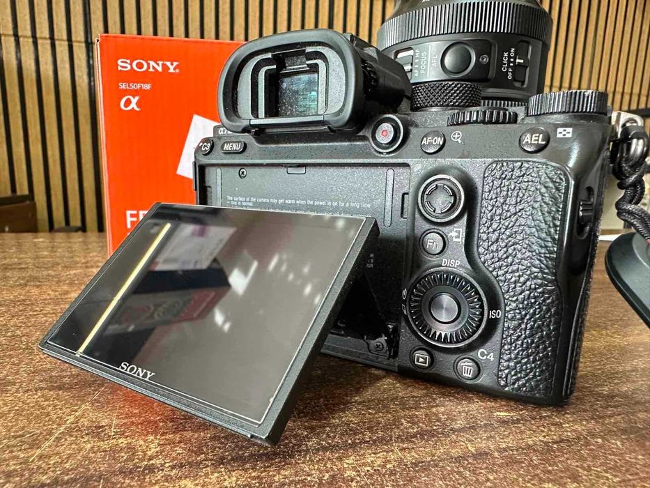 Фотоапарат Sony A7 III + 2 обектива