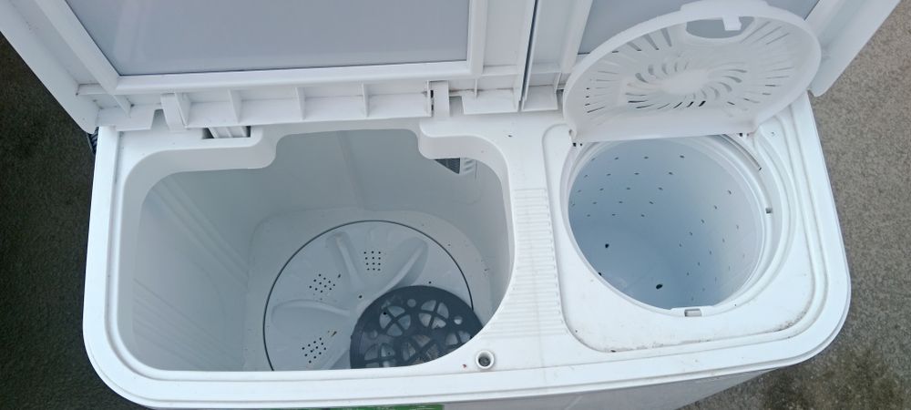 Стиральная машина полуавтомат