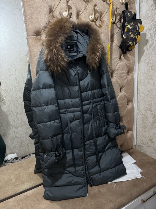 Женский зимний пуховик