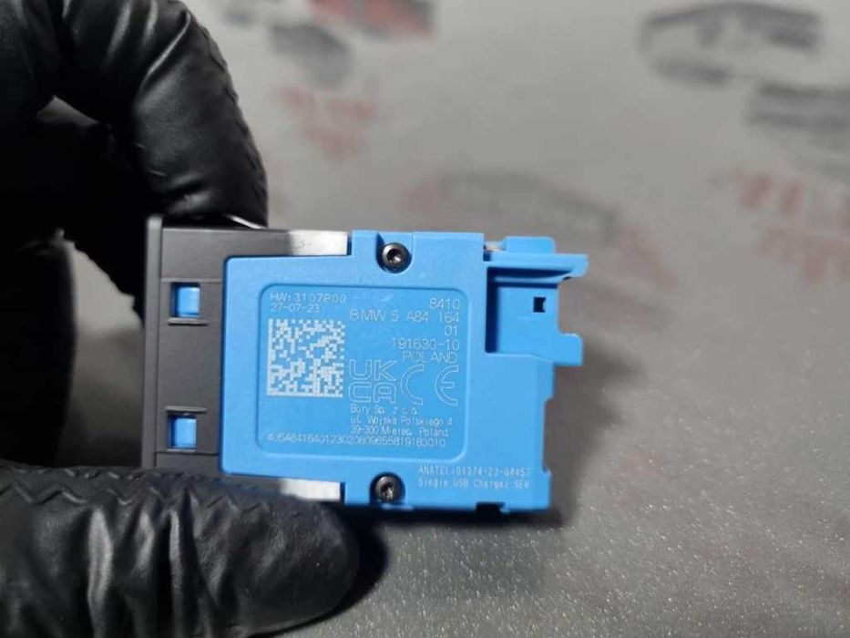 Port USB C cotiera (0 KM) BMW X5 G05 / X6 G06 / XM