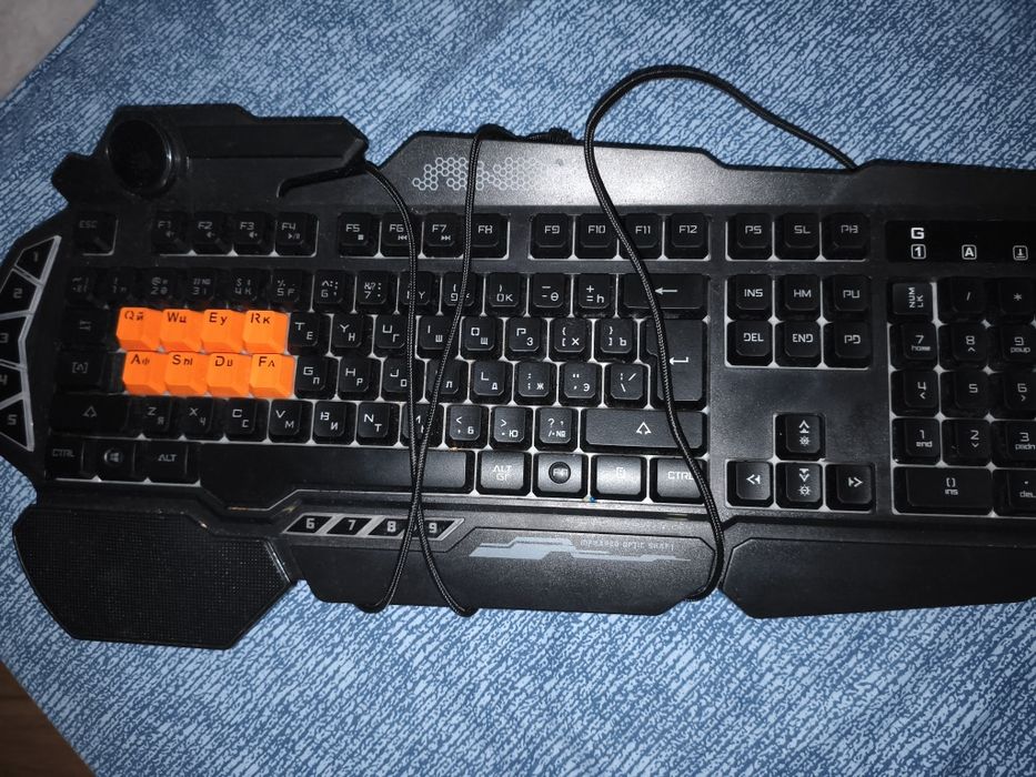 Клавиатура bloody