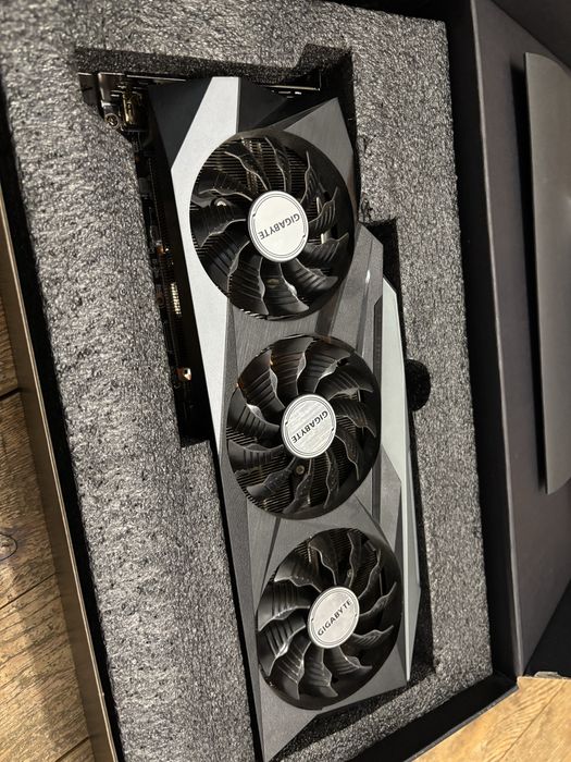 RTX 3080 OC gigabyte