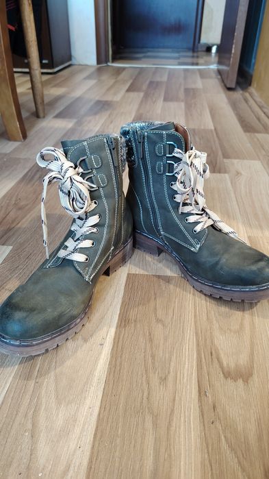 Дамски зимни  ботуши