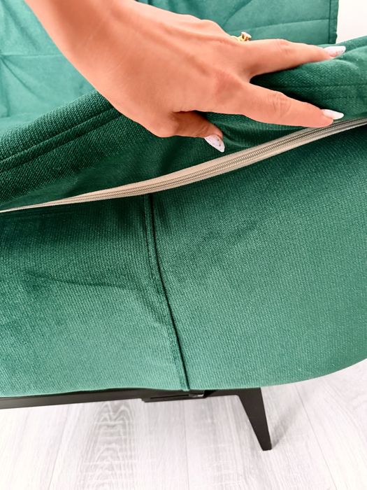 Canapea extensibila verde smarald