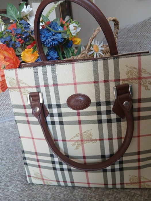 Колекция дамски чанти