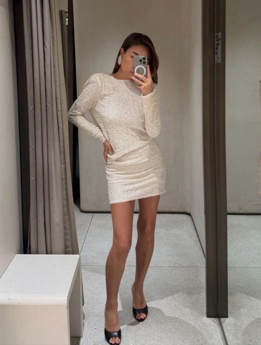 Нова къса рокля Zara