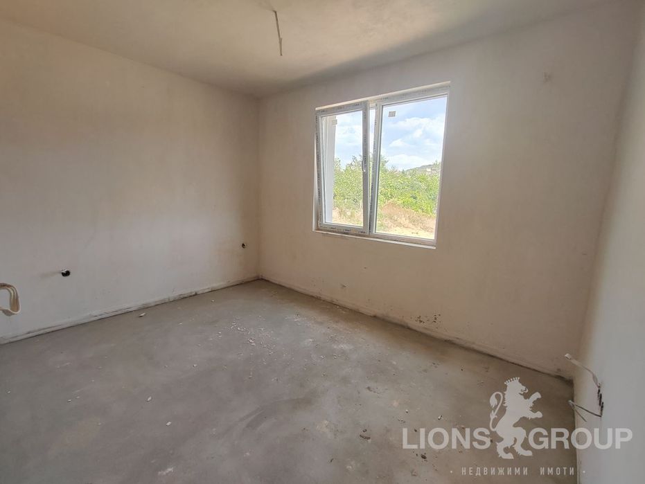 Продава се Двустаен апартамент в Варна, Възраждане 3 - 72 кв.м за 1737 €/кв.м - Снимка #2